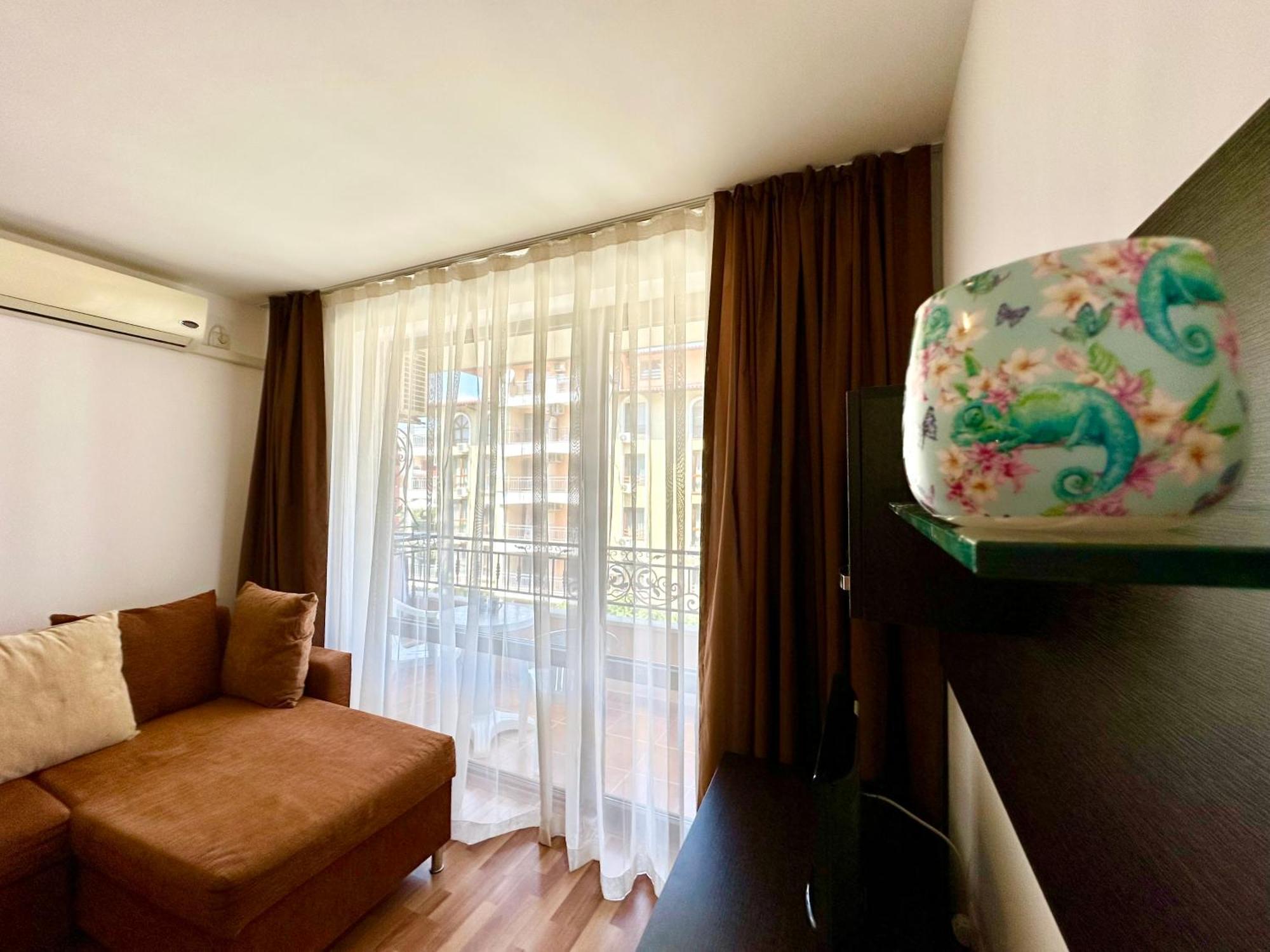 Menada Diamant Apartments Sunny Beach Cameră foto