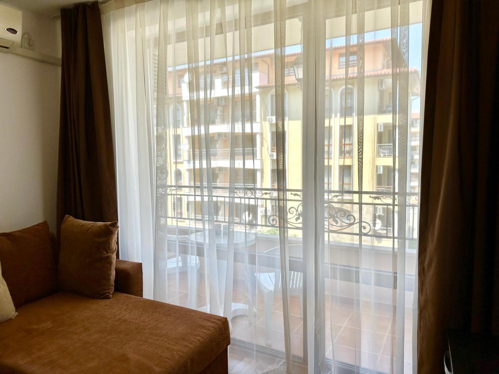 Menada Diamant Apartments Sunny Beach Cameră foto